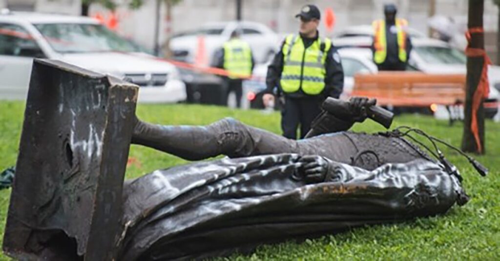 Sir John A Macdonald statue beheaded