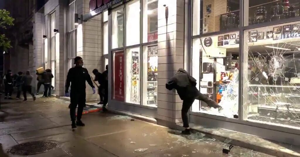 Montreal looters