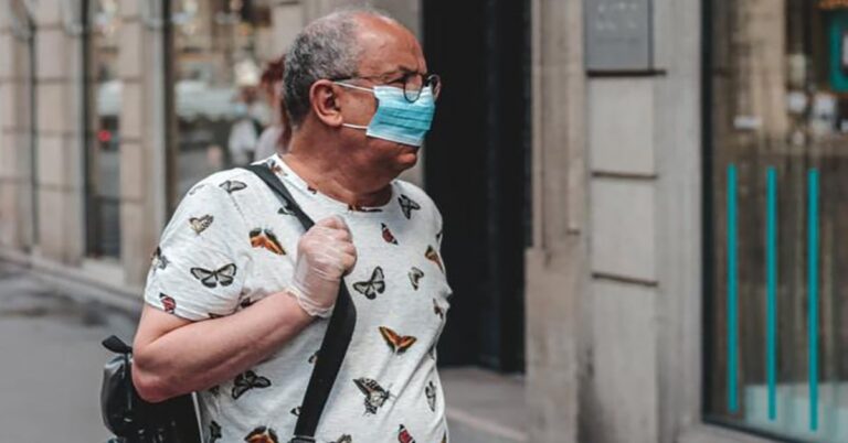 The proper way to wear a face mask