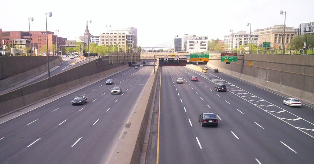 Ville-Marie Tunnel Eastbound Ramps Closing