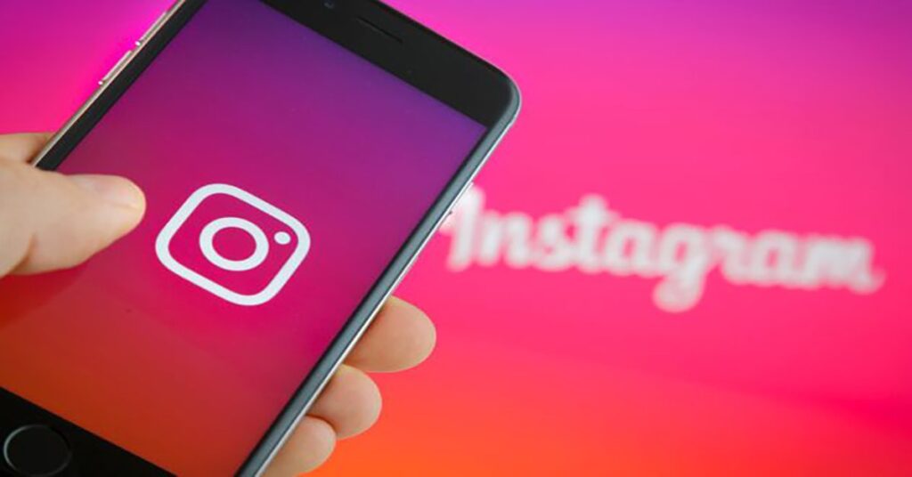 Can a common man earn money from Instagram?