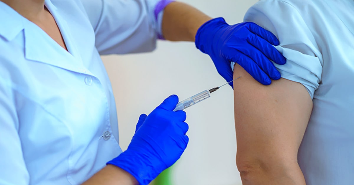 Quebec's COVID-19 vaccination centres open