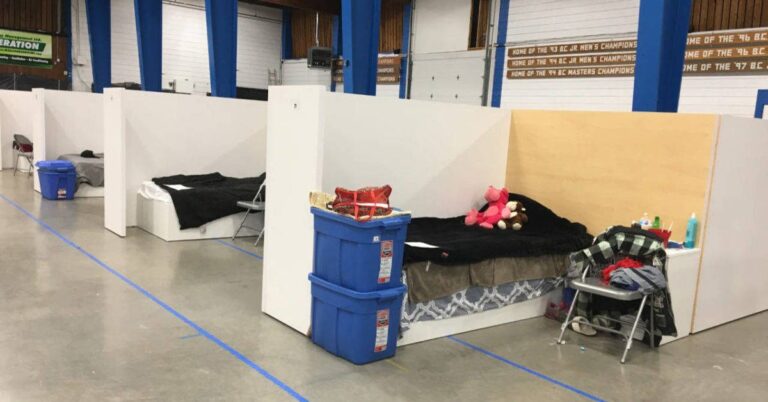 Montreal opens temporary homeless shelters