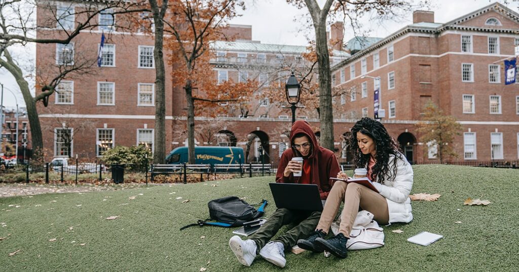 The best 10 colleges in Montreal