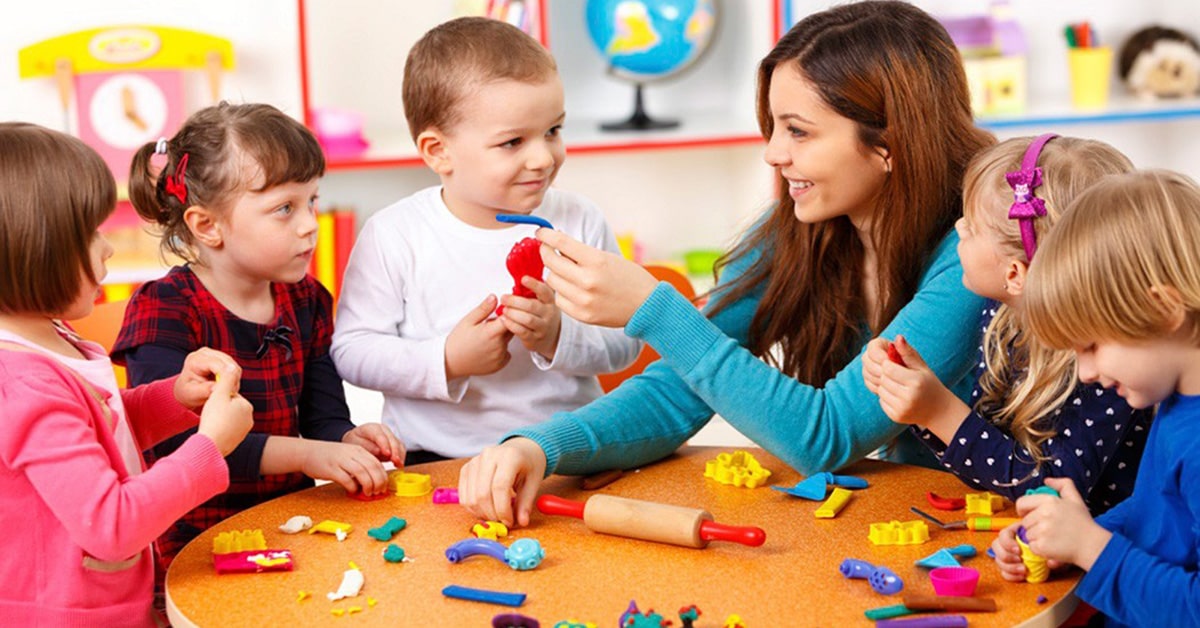 Quebec to vaccinate essential workers