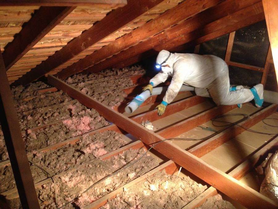Removing insulation