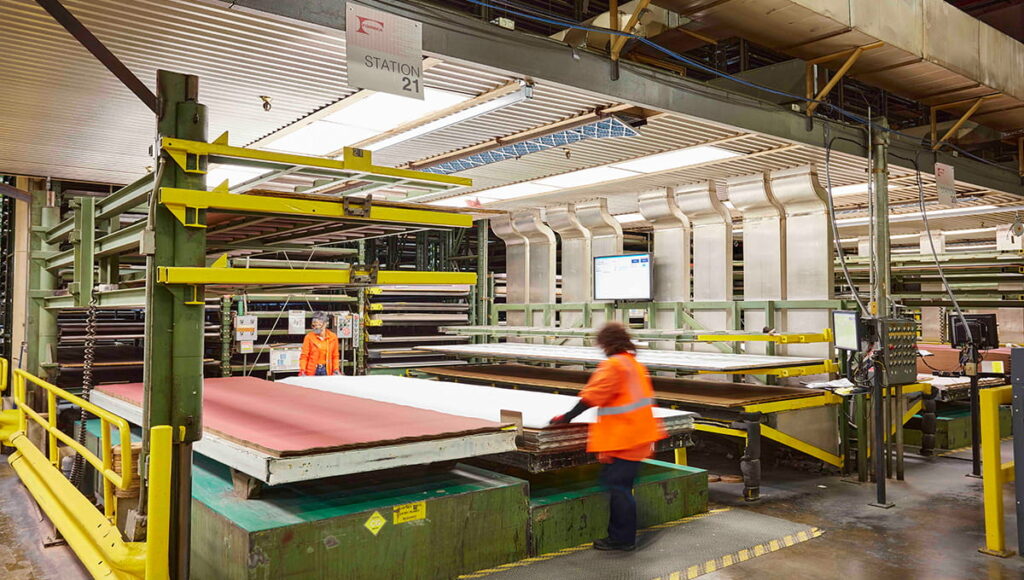 Formica Canada’s Saint-Jean-sur-Richelieu Plant Celebrates 75 Years of Manufacturing Excellence
