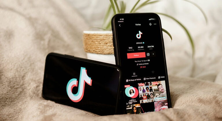 Automated Social Proof for Creators: How Instant Post Engagement Accelerates Organic Video Reach