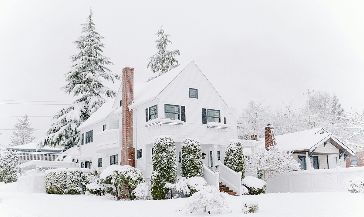 What Every Canadian Homeowner Should Do Before Winter to Protect Their Foundation