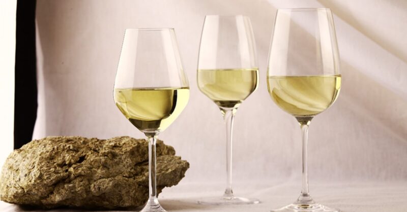 A-lesson-on-Chablis-wine-min