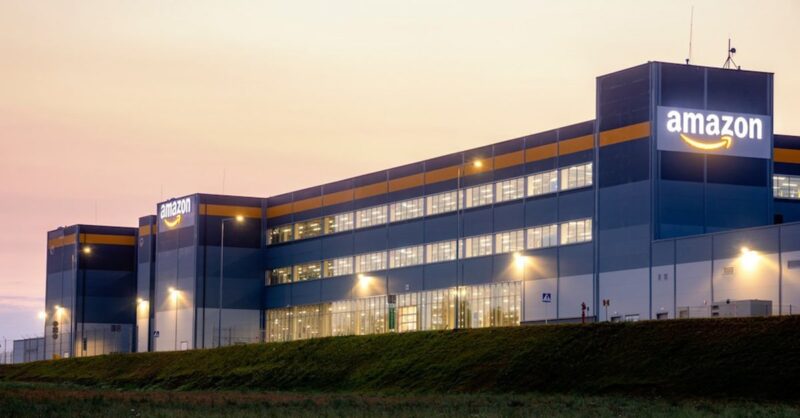 Amazon building distribution centre