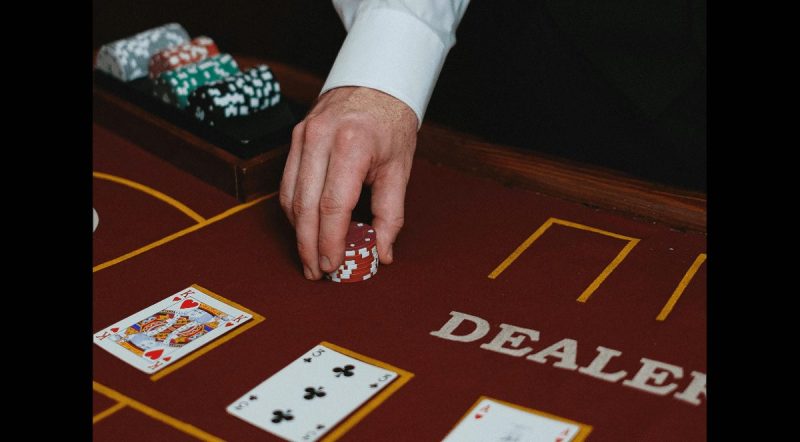 Poker-dealer-supplied-bazoom-min (1)