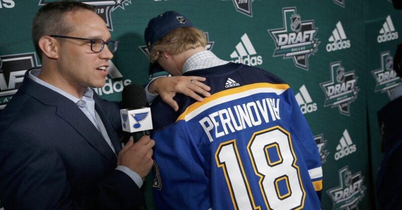 Scott_Perunovich_St._Louis_Blues_2nd_round_pick_2018_NHL_Draft._Talking_with_Andy_Strickland-min