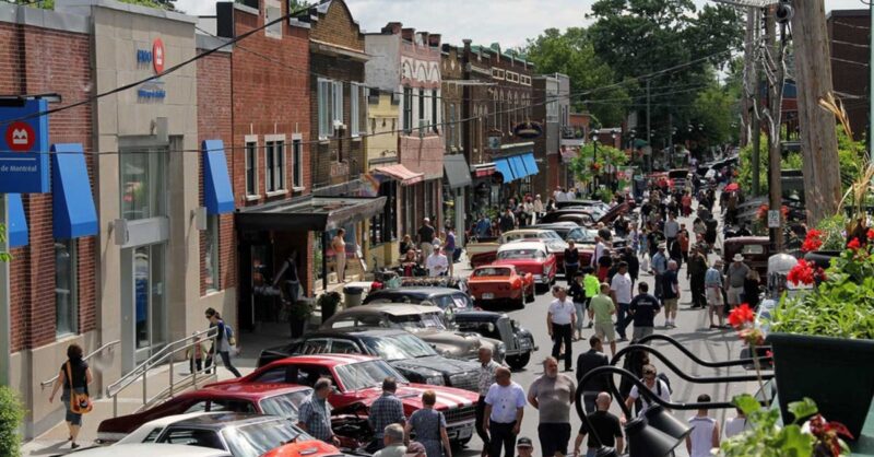 Ste-Anne-de-bellevue-classic-car-show-min