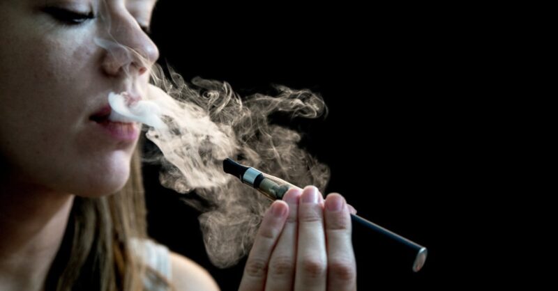 vaping-advertising-min